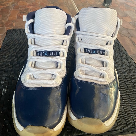 SOLD Jordan 11 win like 82 with box size 10 - Picture 4 of 6